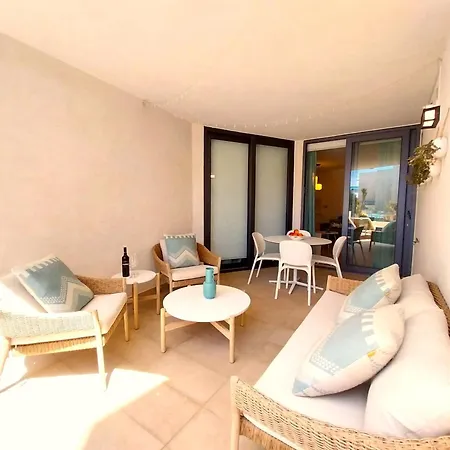 Seagreen Deluxe Apartment