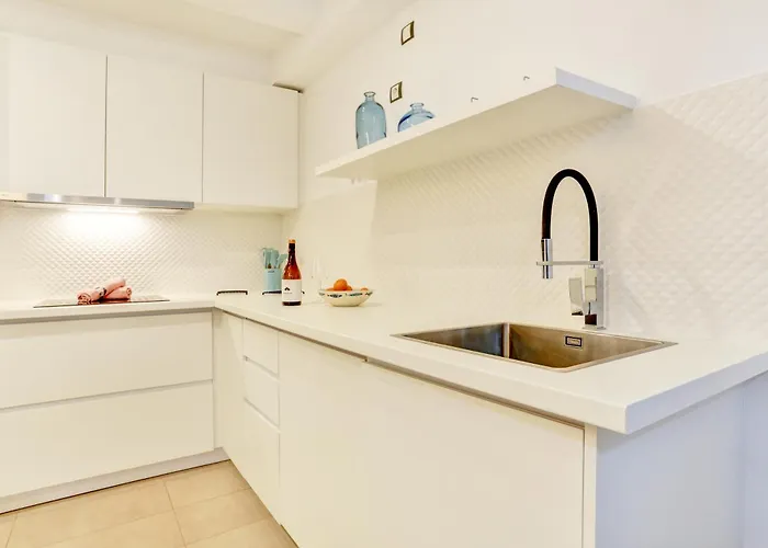 Seagreen Deluxe Cotillo